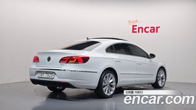 Volkswagen CC 2.0 TSI — пробег 83 765 км — фото 2 из 5