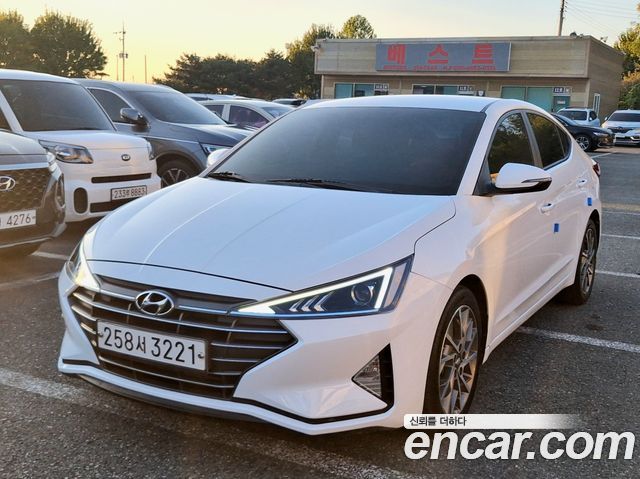 Hyundai AVANTE 1.6 Smart Choice — пробег 81 000 км — фото 3 из 5