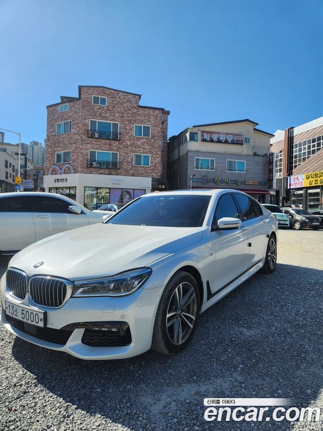 BMW 7-Series 740d xDrive M Sport — пробег 159 980 км — фото 1 из 5