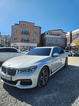 BMW 7-Series 740d xDrive M Sport — пробег 159 980 км — фото 1 из 5
