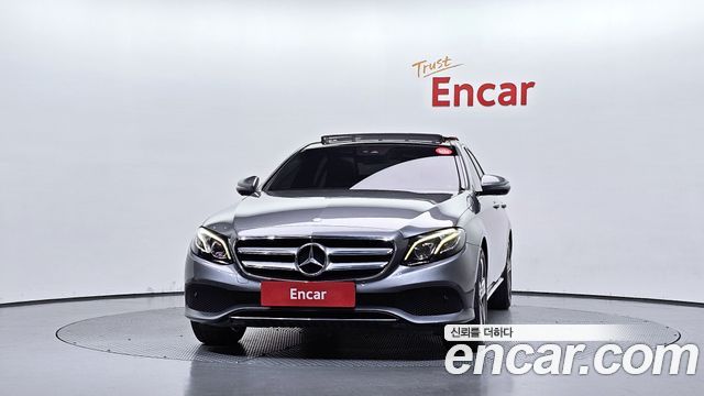Mercedes-Benz E-Class из Кореи Encar