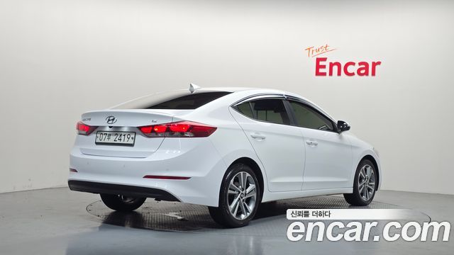 Hyundai AVANTE 1.6 GDI Value Plus — пробег 72 790 км — фото 2 из 5