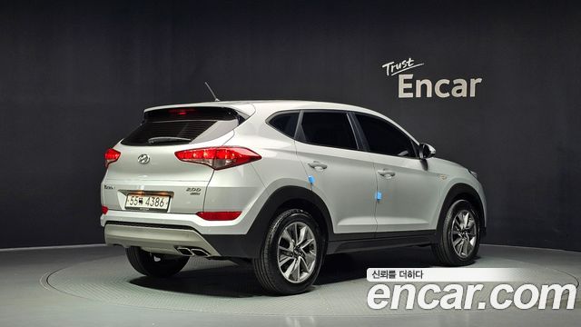 Hyundai Tucson Diesel 2.0 4WD Style — пробег 108 321 км — фото 2 из 5