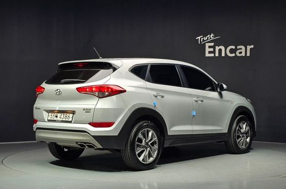Hyundai Tucson Diesel 2.0 4WD Style — пробег 108 321 км — фото 2 из 5