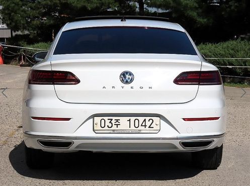 Volkswagen Arteon 2.0 TDI Premium — пробег 180 911 км — фото 4 из 5