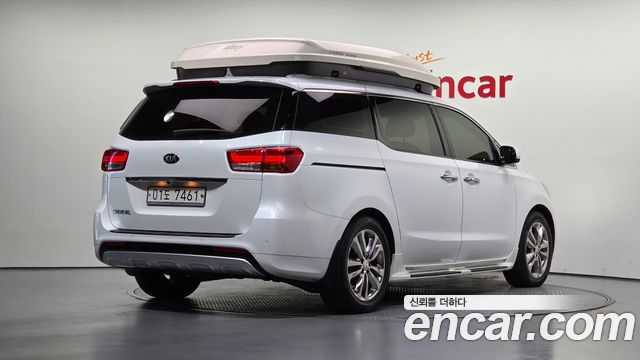 Kia Carnival 9-seater Prestige — пробег 87 056 км — фото 2 из 5
