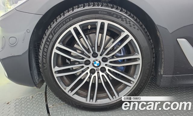 BMW 5-Series из Кореи Encar