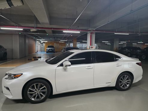 Lexus ES Supreme XV60 — пробег 139 943 км — фото 3 из 5