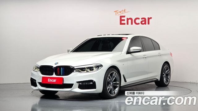BMW 5-Series 520d xDrive M Sport Package Plus — пробег 96 755 км — фото 1 из 5