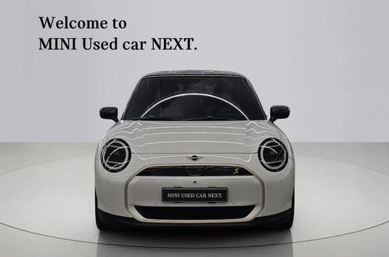 Mini Cooper SE Favoured — пробег 21 810 км — фото 3 из 5