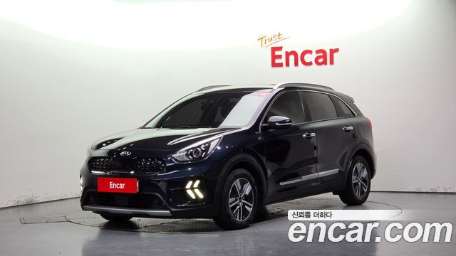 Kia Niro 1.6 HEV Prestige — пробег 114 801 км — фото 1 из 5