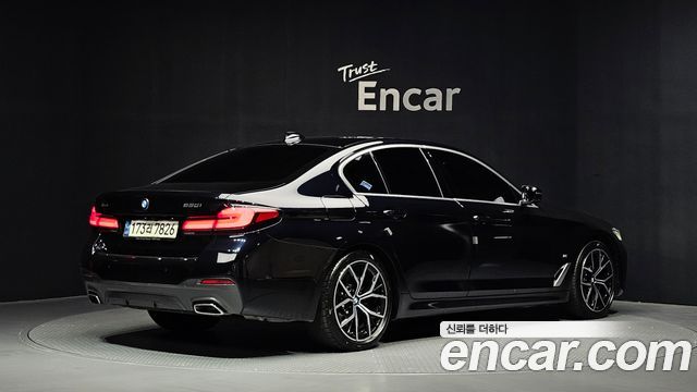 BMW 5-Series 530i xDrive M Sport Package — пробег 75 485 км — фото 2 из 5