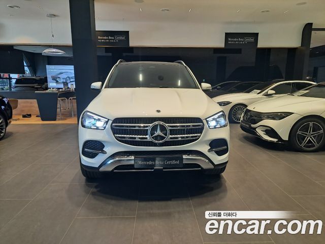 Mercedes-Benz GLE-Class GLE450 4MATIC — пробег 9 733 км — фото 3 из 5
