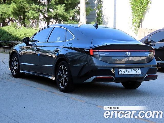 Hyundai Sonata 2.0 Premium — пробег 36 996 км — фото 3 из 5