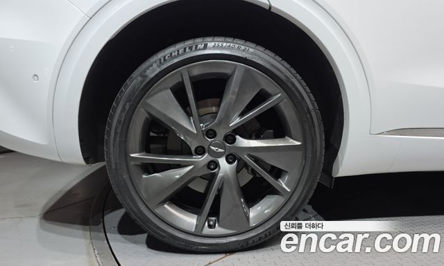 Genesis GV70 из Кореи Encar
