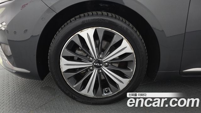 Kia K8 из Кореи Encar