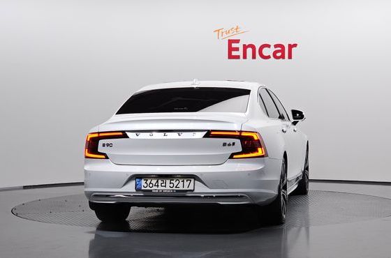 Volvo S90 B6 AWD Inscription — пробег 47 793 км — фото 4 из 5