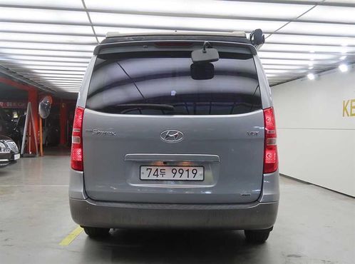 Hyundai Starex 4WD Camping car — пробег 85 355 км — фото 3 из 5