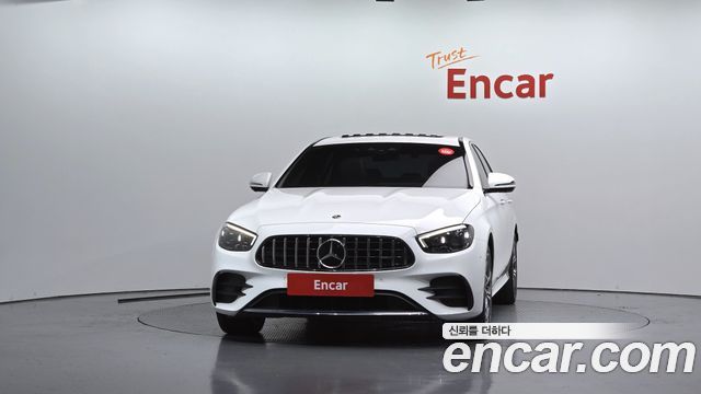 Mercedes-Benz E-Class E220d 4MATIC AMG Line — пробег 37 652 км — фото 3 из 5