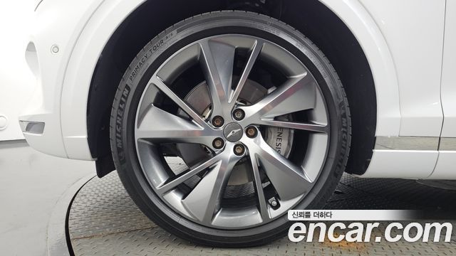 Genesis GV70 из Кореи Encar
