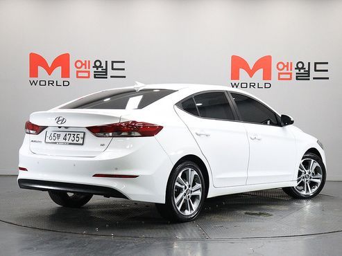 Hyundai AVANTE 1.6 GDI Value Plus — пробег 68 474 км — фото 3 из 5