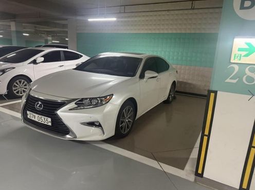 Lexus ES Supreme XV60 — пробег 184 122 км — фото 3 из 5