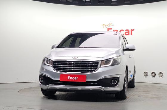 Kia Carnival 9-seater Luxury — пробег 145 097 км — фото 3 из 5
