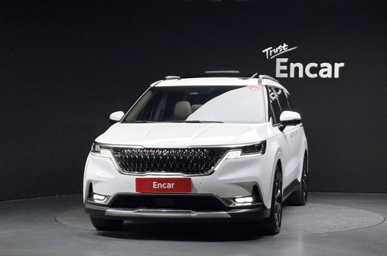Kia Carnival Diesel 9-Seater Signature — пробег 56 791 км — фото 3 из 5