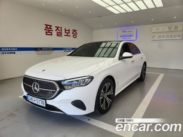 Mercedes-Benz E-Class E200 Avantgarde — пробег 29 000 км — фото 1 из 5