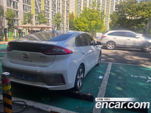 Hyundai Ioniq I — пробег 93 500 км — фото 2 из 5