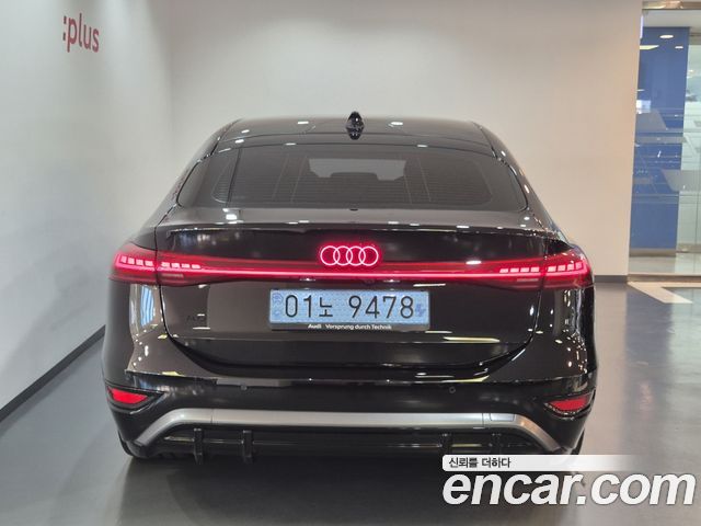 Audi A6 e-Tron Performance S line — пробег 10 069 км — фото 4 из 5