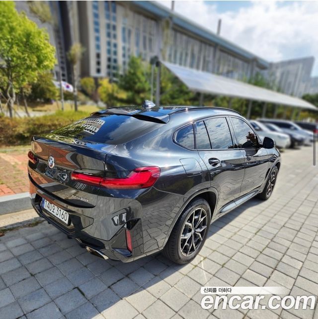 BMW X4 xDrive20i M Sport — пробег 79 000 км — фото 2 из 5