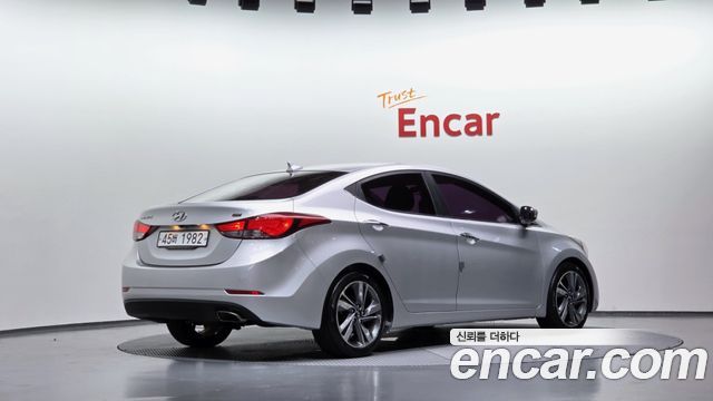 Hyundai AVANTE из Кореи Encar