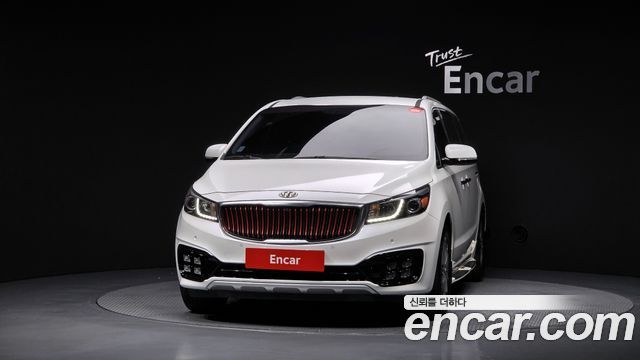 Kia Carnival из Кореи Encar