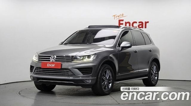 Volkswagen Touareg V6 3.0 TDI Bluemotion 7P5 — пробег 133 776 км — фото 1 из 5