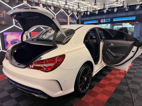 Mercedes-Benz CLA-Class CLA250 4MATIC AMG Line — пробег 84 990 км — фото 2 из 5