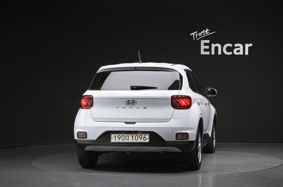 Hyundai Venue 1.6 Smart — пробег 26 049 км — фото 4 из 5