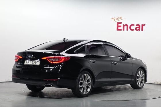 Hyundai Sonata 2.0 Smart — пробег 120 496 км — фото 2 из 5