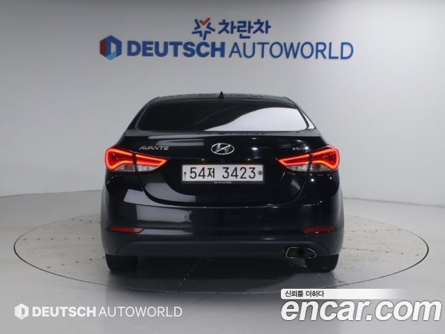 Hyundai AVANTE 1.6 VGT Premium Standard — пробег 221 061 км — фото 4 из 5