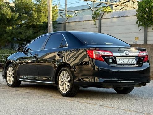 Toyota Camry Hybrid XLE — пробег 157 663 км — фото 3 из 5