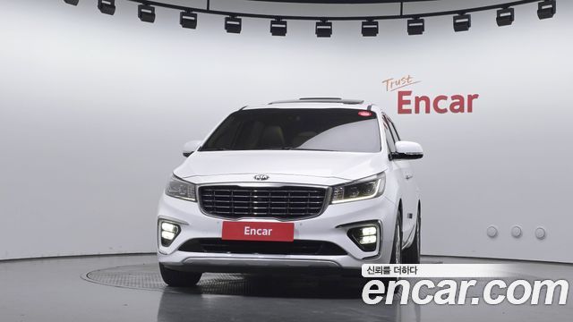 Kia Carnival 7-Seater Limousine President — пробег 147 605 км — фото 3 из 5