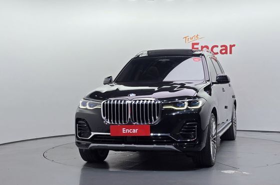 BMW X7 xDrive 40i Design Pure Excellence 7-Seater — пробег 41 210 км — фото 3 из 5