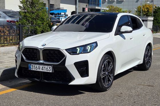 BMW X2 (F39) xDrive 20i M Sport — пробег 4 155 км — фото 1 из 5