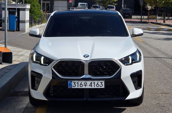 BMW X2 (F39) xDrive 20i M Sport — пробег 4 155 км — фото 3 из 5
