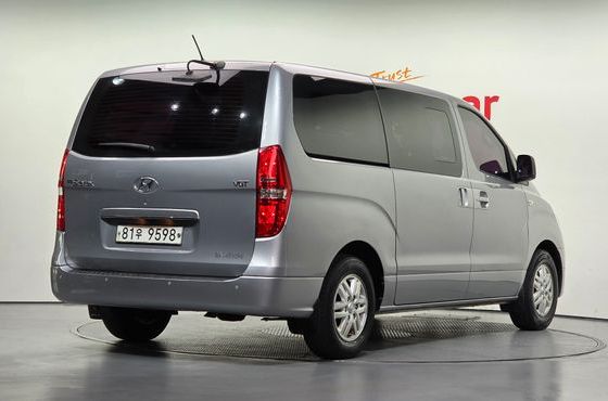 Hyundai Starex 5-Seater VAN Modern — пробег 152 606 км — фото 2 из 5