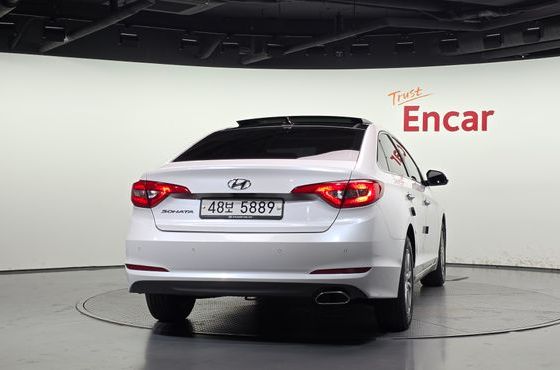 Hyundai Sonata LPI Premium — пробег 227 649 км — фото 4 из 5