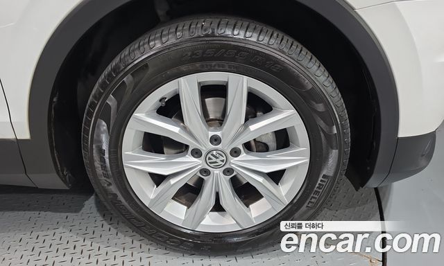 Volkswagen Tiguan из Кореи Encar