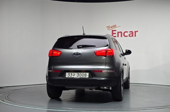 Kia Sportage Diesel 2WD Prestige — пробег 170 870 км — фото 4 из 5