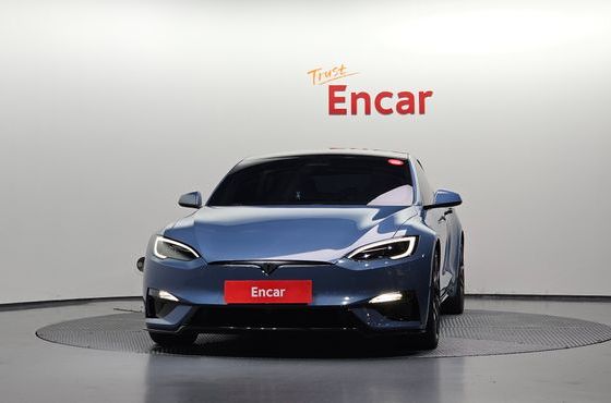 Tesla Model S Plaid — пробег 3 416 км — фото 3 из 5