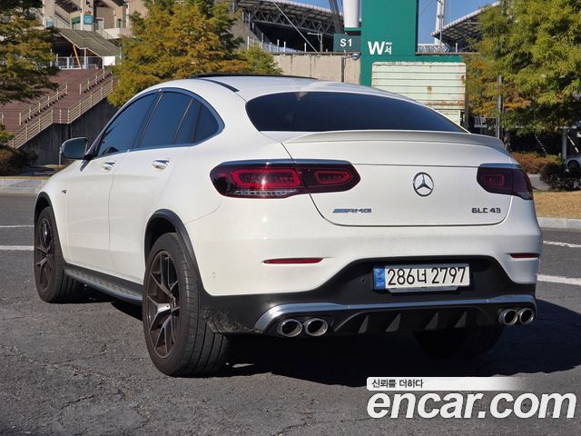 Mercedes-Benz GLC-Class AMG GLC43 4MATIC Coupe — пробег 49 120 км — фото 2 из 5